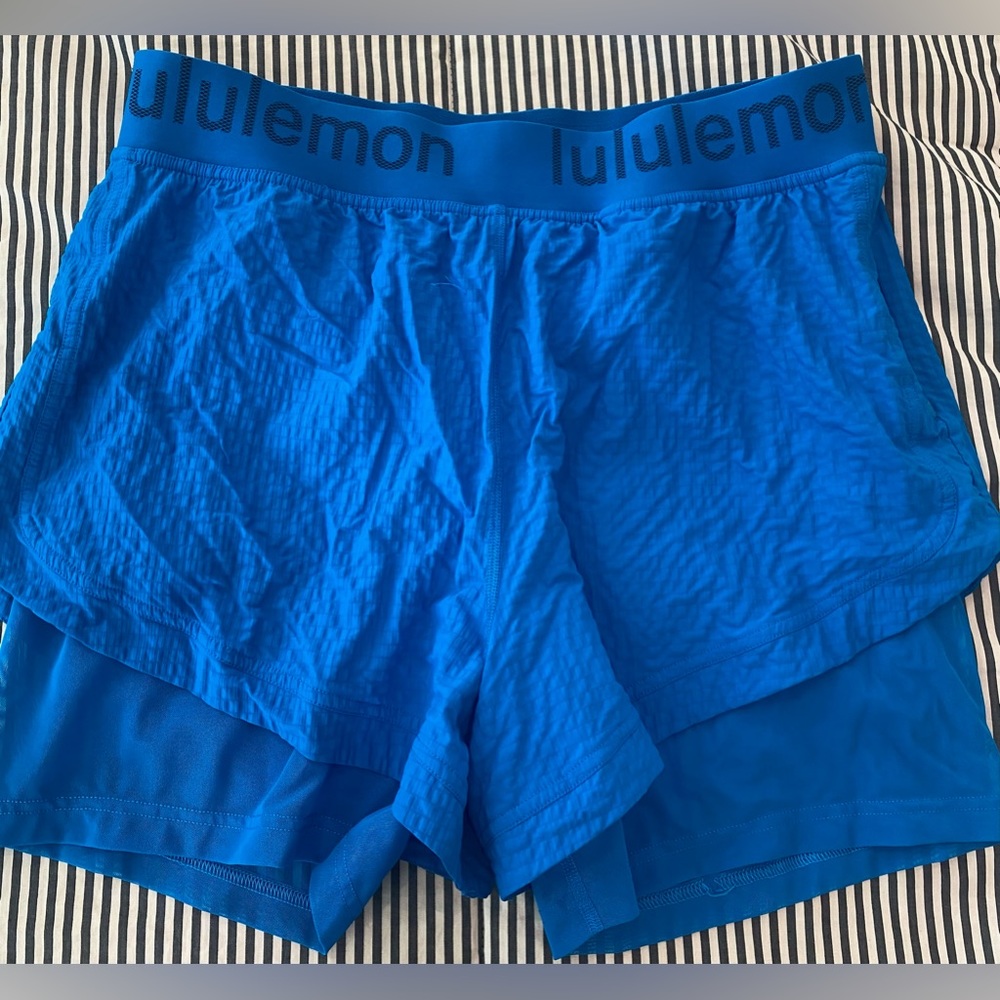Lululemon - Logo Waistband High-Rise Training Short